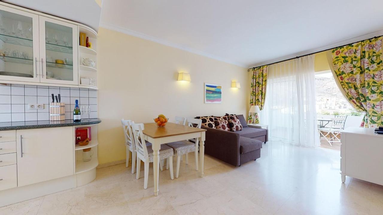 Charmante Wohnung Direkt Am Meer, Kostenloses Wlan プエルト・デ・モガン エクステリア 写真