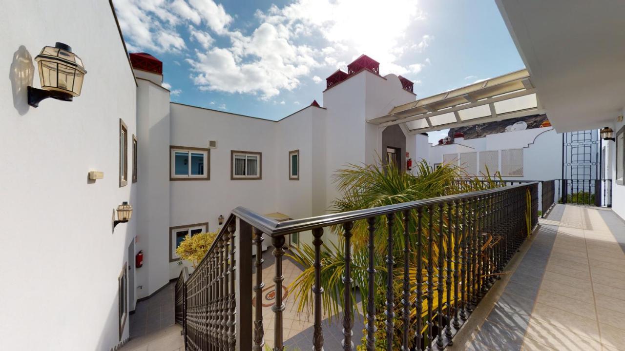 Charmante Wohnung Direkt Am Meer, Kostenloses Wlan プエルト・デ・モガン エクステリア 写真